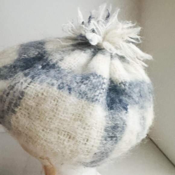 Donegal Design Ivory Blue Wool Hat M/L - Picture 6 of 8